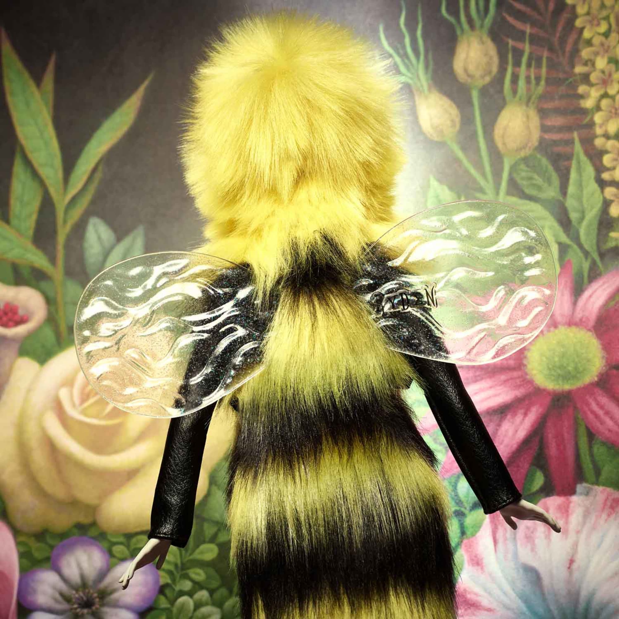 Barbie Bee Mark Ryden x Barbie Doll - Image 5