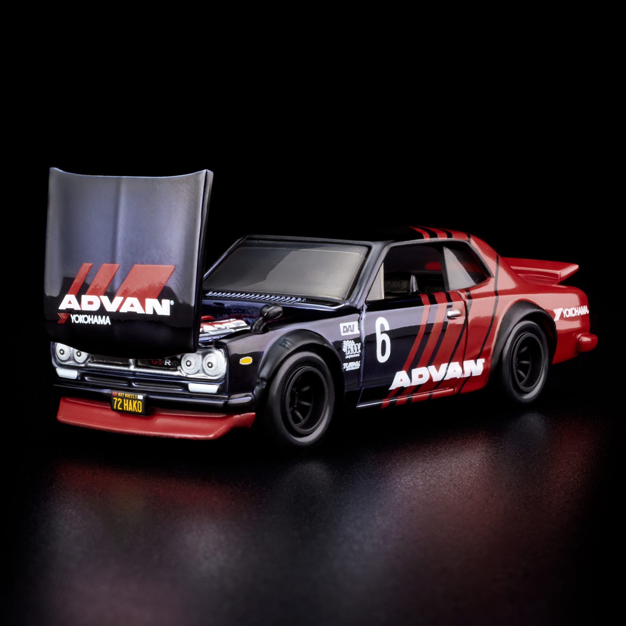 Hot Wheels RLC 1972 Skyline H/T 2000GT-R - Image 4