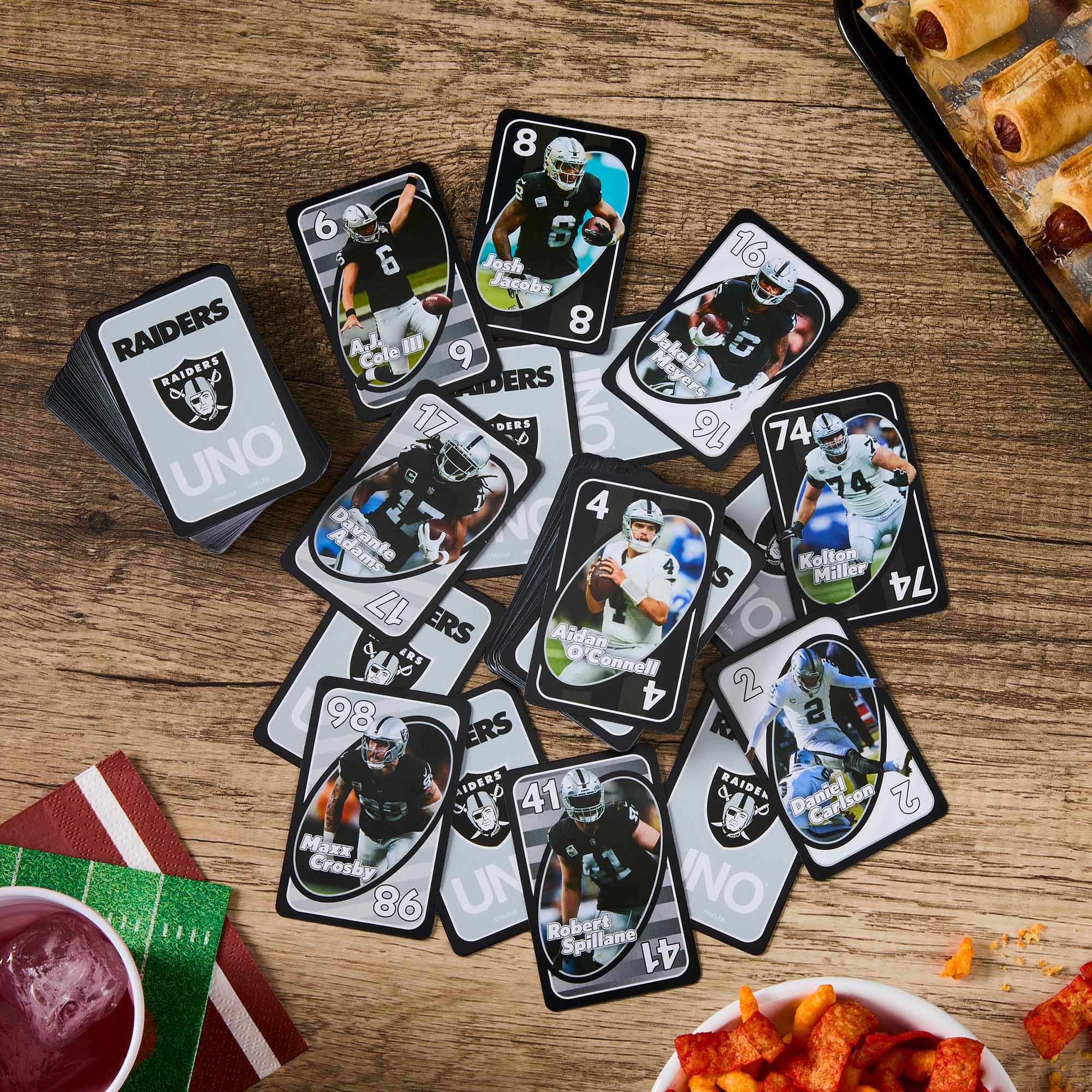 UNO Fandom NFL Las Vegas Raiders Game Deck - Image 5