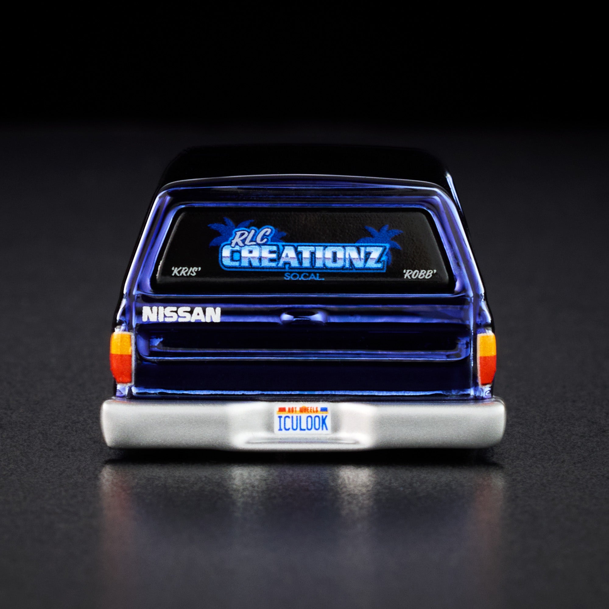Hot Wheels RLC Exclusive 1986 Nissan 720 King Cab - Image 3