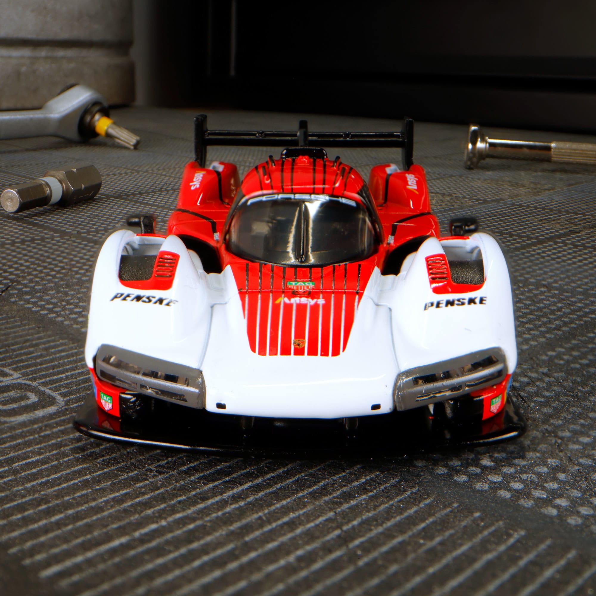 Hot Wheels Elite 64 Porsche 963 - Image 14