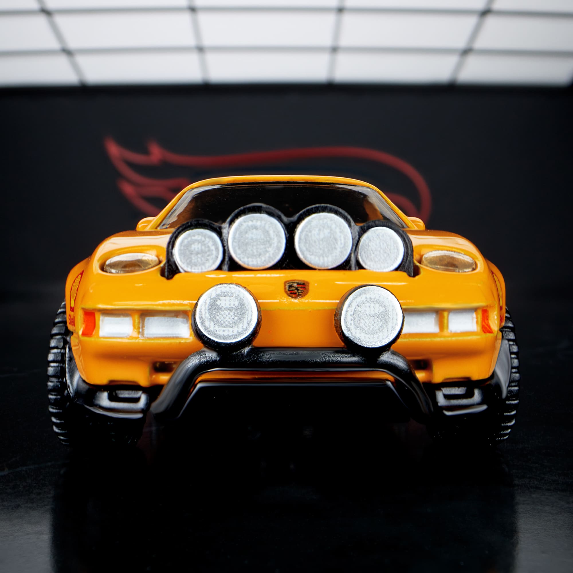 Hot Wheels Elite 64 Porsche 928 Safari - Image 5