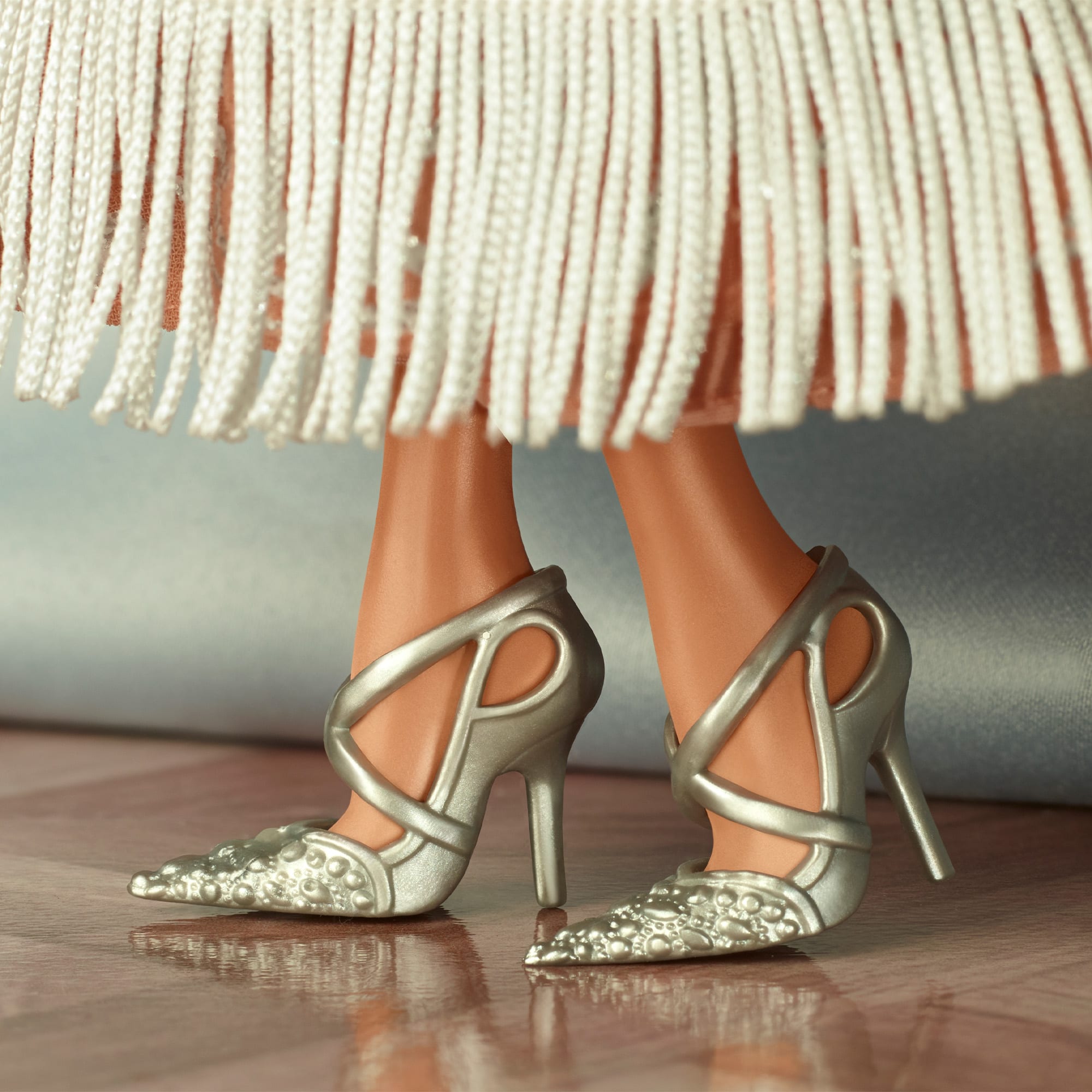 A Tribute to Fashion Barbie Doll #2 - Image 7