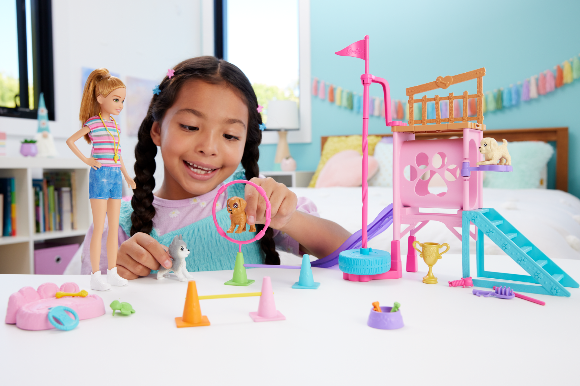 Barbie-Poupée et Coffret Parcours D'Obstacles - Image 2
