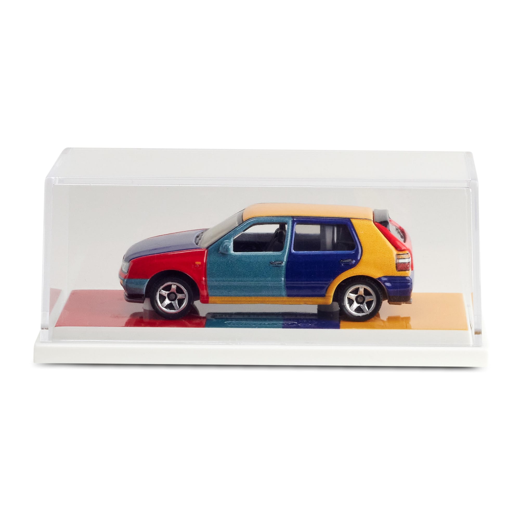 Matchbox 1995 Volkswagen Golf Harlequin - Image 19
