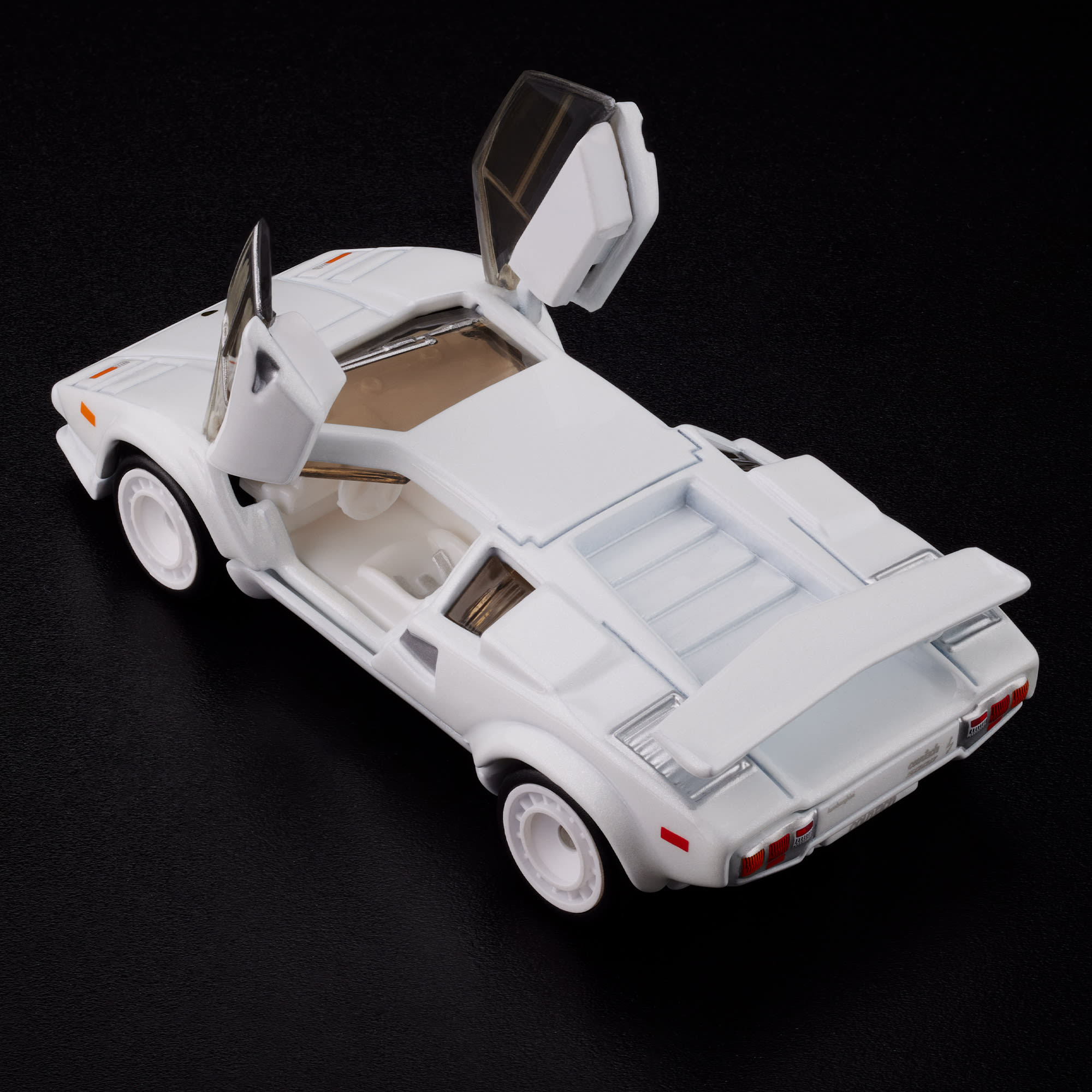 Hot Wheels RLC Exclusive 1982 Lamborghini Countach LP 500 S - Image 14