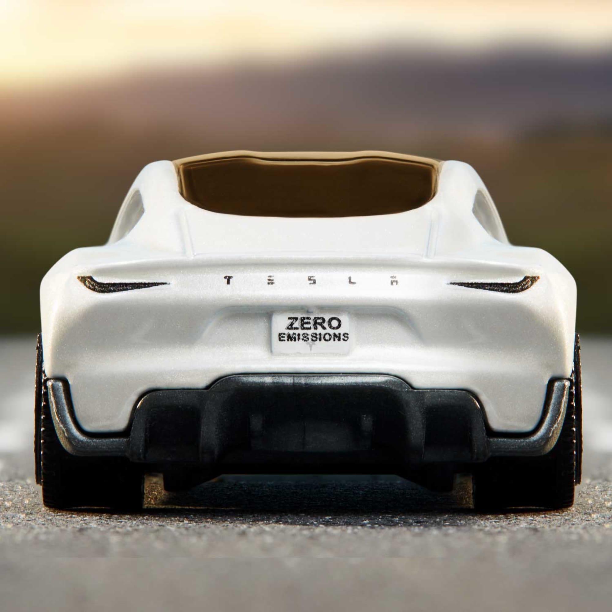 Matchbox Tesla Roadster - Image 3