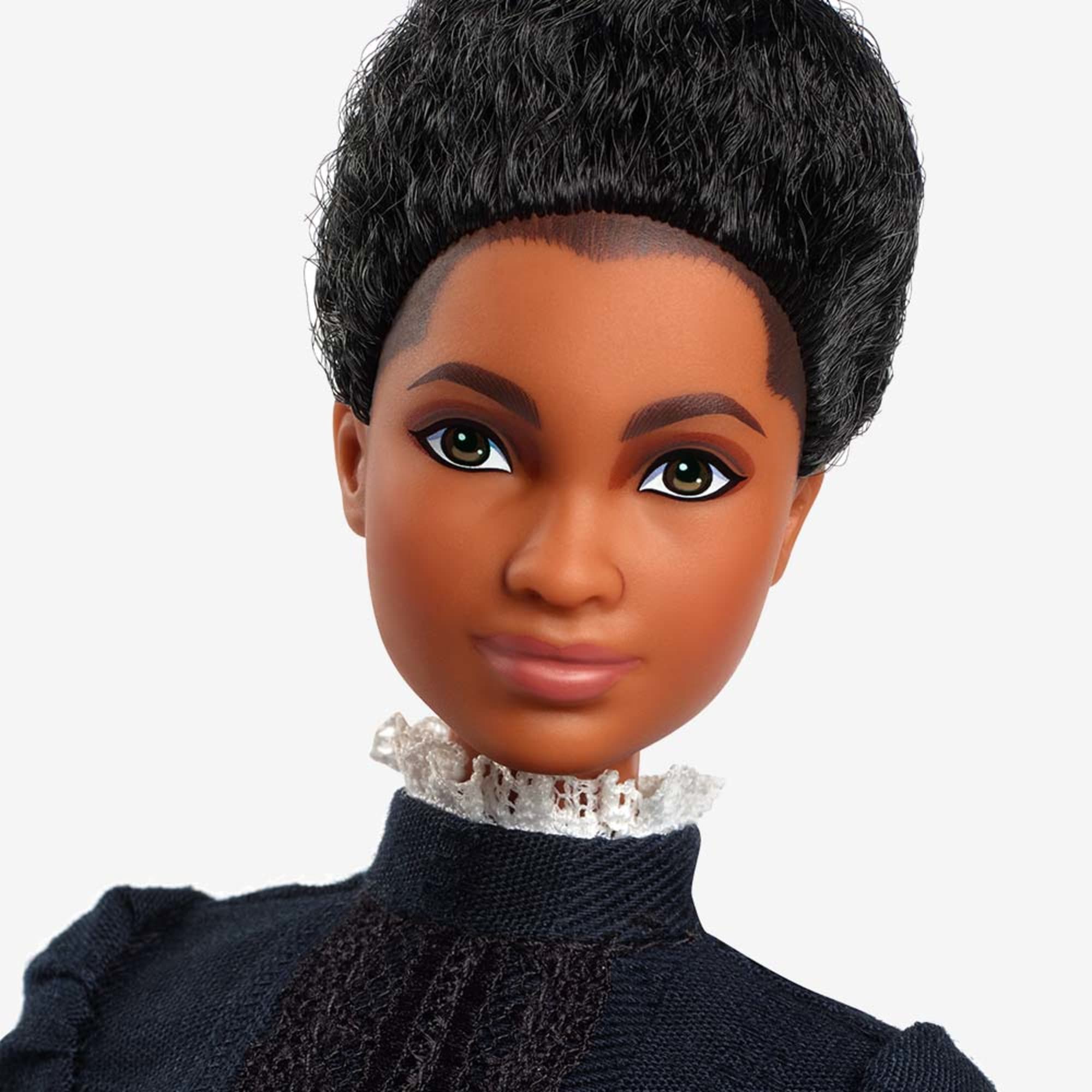 Ida B. Wells Barbie Inspiring Women Doll - Image 4