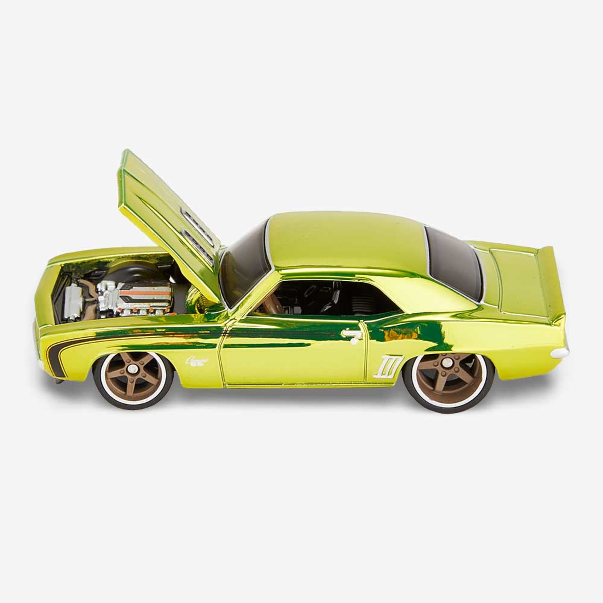 Hot Wheels RLC Exclusive '69 Chevrolet Camaro SS - Image 4
