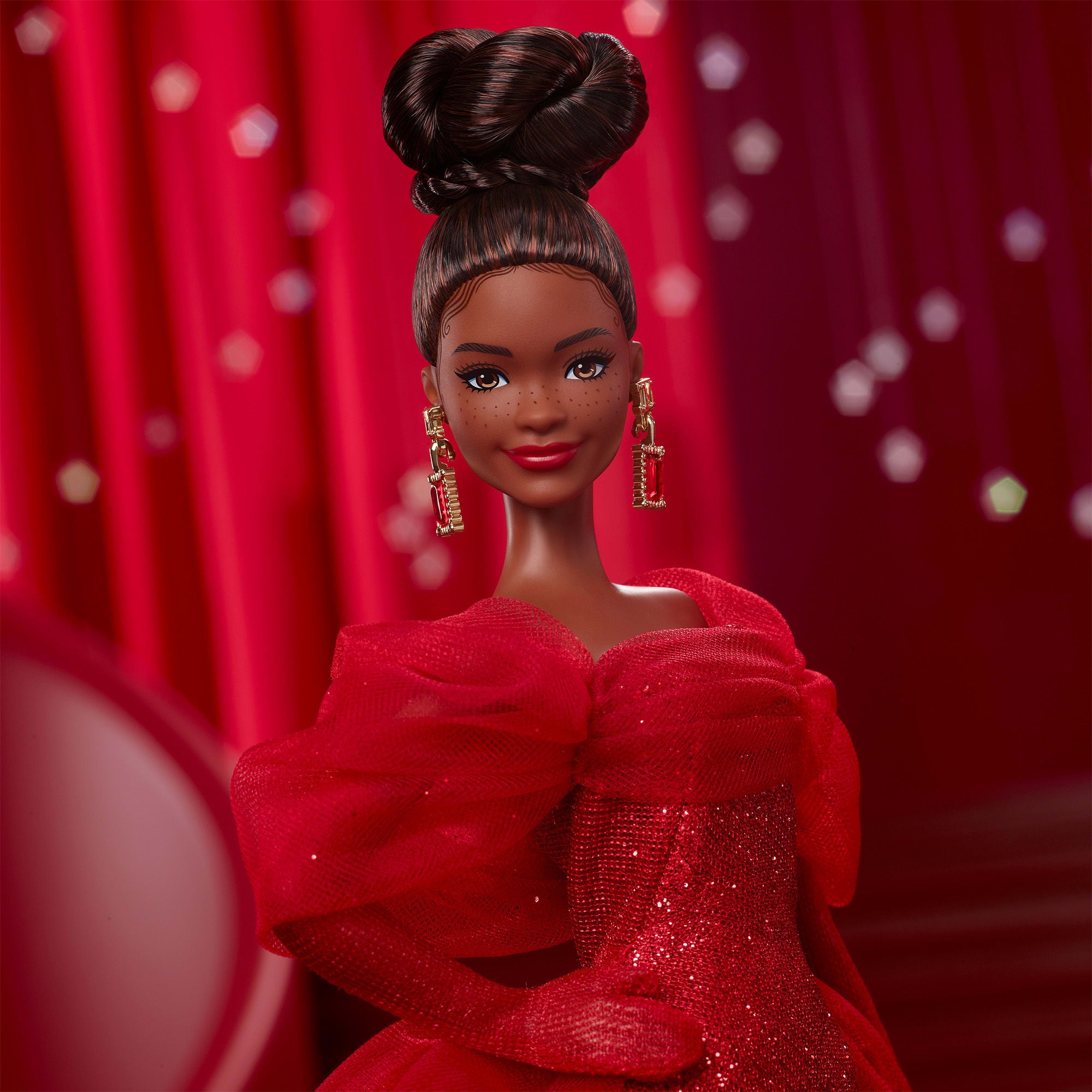 Barbie Mattel 80th Anniversary Doll – Brunette - Image 4