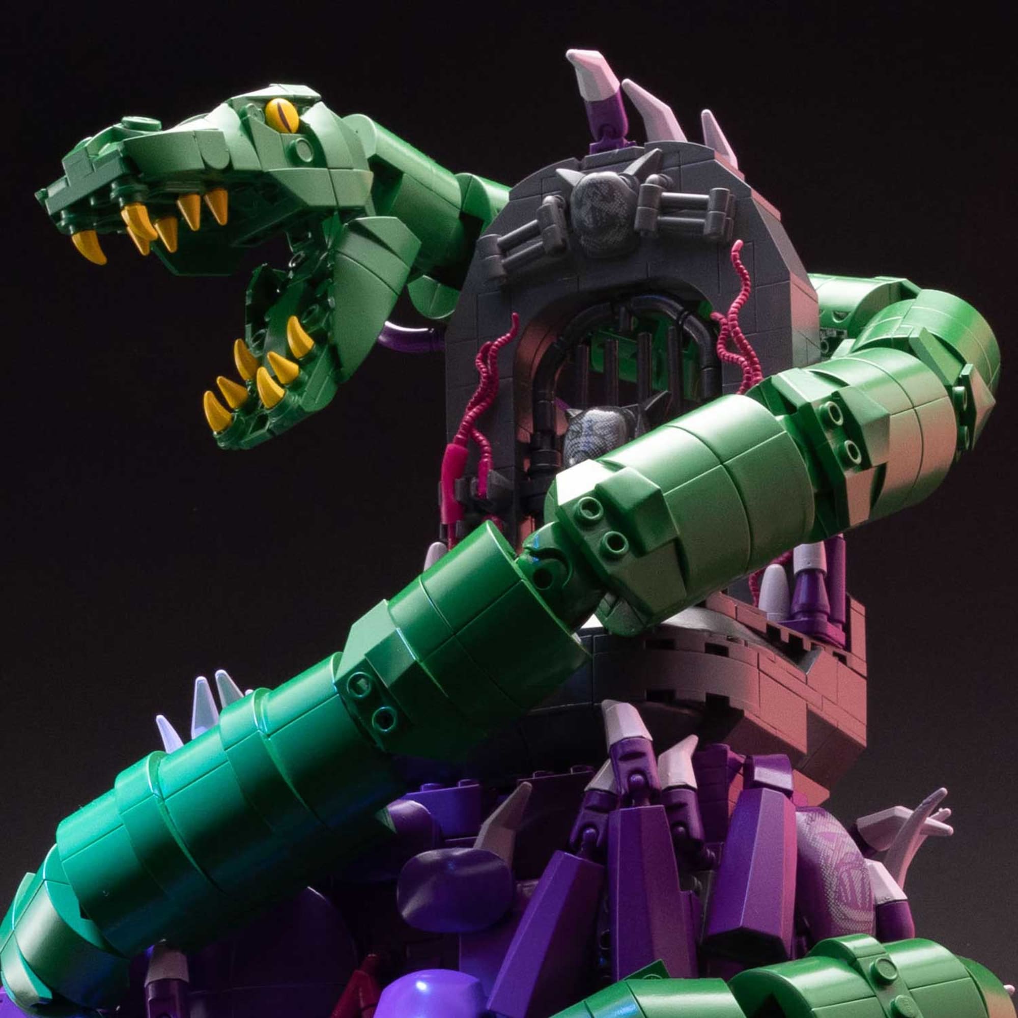 MEGA Masters of the Universe Snake Mountain - Image 5